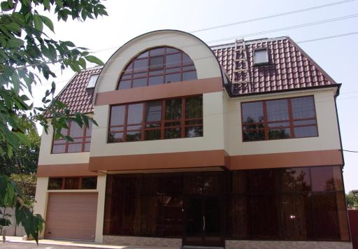 Zhemchyuzhina Hotel - Housity