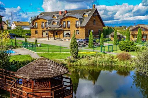 Dworek Tucholski - Housity
