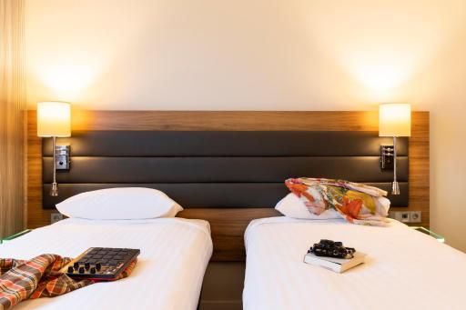 Moxy Glasgow Merchant City - Housity