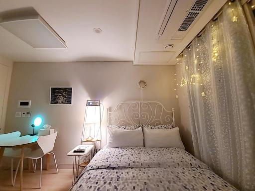 Maison-호수공원뷰,편안한영화관,넷플,디즈니플러스,120인치스크린,미사역2분,장기숙박추천 - Housity
