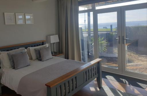 The Waters Edge - Housity