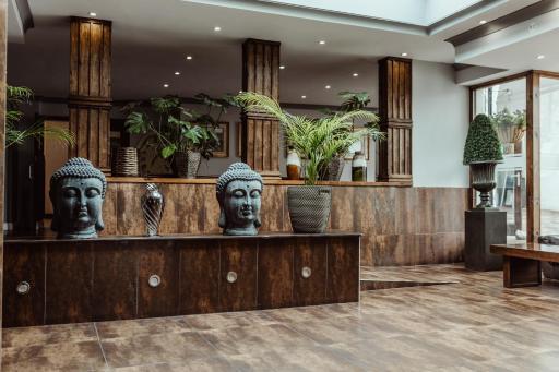 The Kings Arms Hotel - Housity