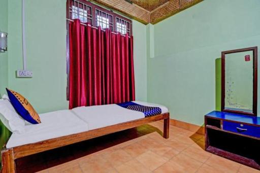 Ashrayaa Prakreeti. - Housity