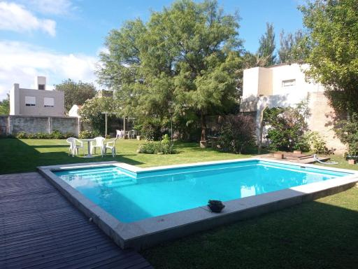 Villa María ByB Parque y Pileta - Housity