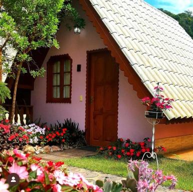 Pousada Chalé dos Ipês - Housity