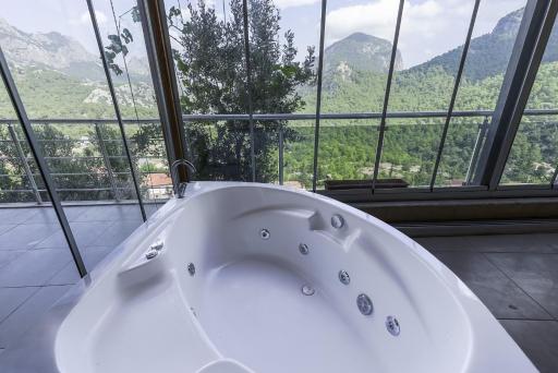 Apartment near Natural Attractions in Antalya - Housity