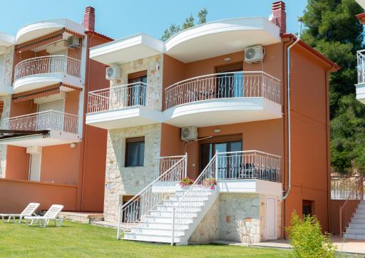 Vacation house with a panoramic sea view and forest - Housity
