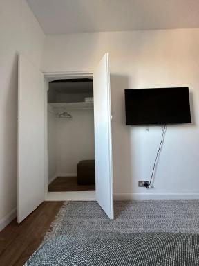 City Nights - London - Housity