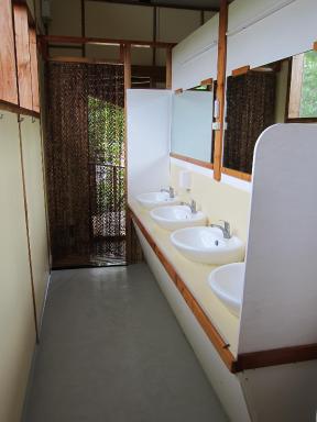 Eskapo Verde Lodge Moalboal - Housity