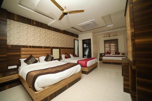 OM SAI B&B - Housity