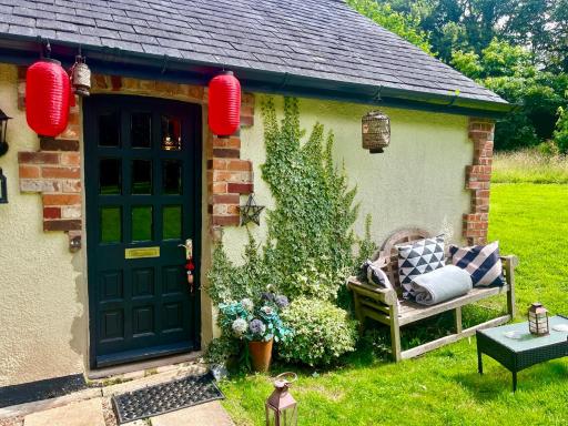 Orient House - Housity