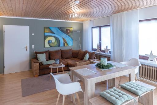 ELW, sep. Eingang, überdachte Terrasse, nähe Backnang - Housity