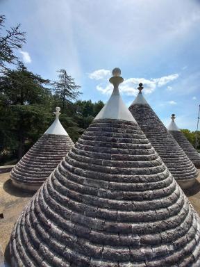 Trulli Pinnacoli - Hizvo