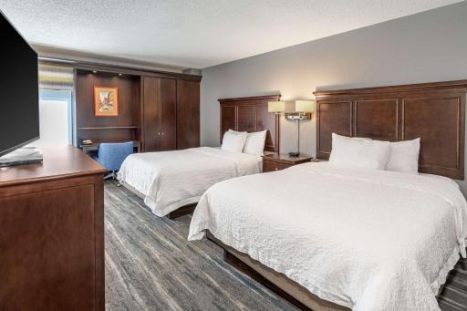 Hampton Inn Nashville / Vanderbilt - Housity
