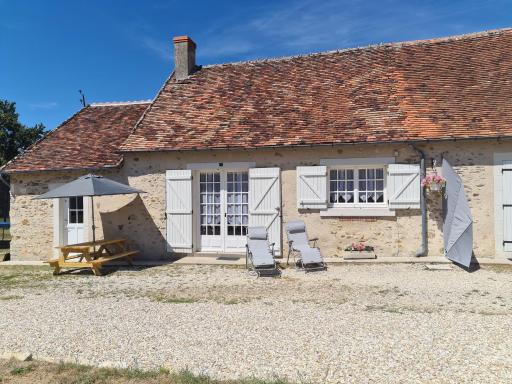 Maison en Berry avec Garage et Tout Inclus - FR-1-591-366 - Hizvo