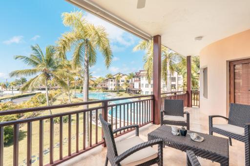 Spacious Apartment at Puerto Bahia B2 with balcony - Housity