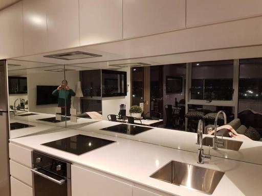 Luxurious Flemington with Stunning Racecourse View - Housity