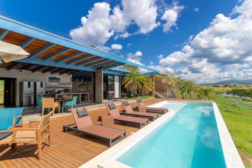 @morro.redondo - A casa Azul e seu Pôr do Sol - Housity