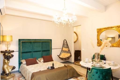 Femme noir Boutique Apartament Fitness e spa - Housity