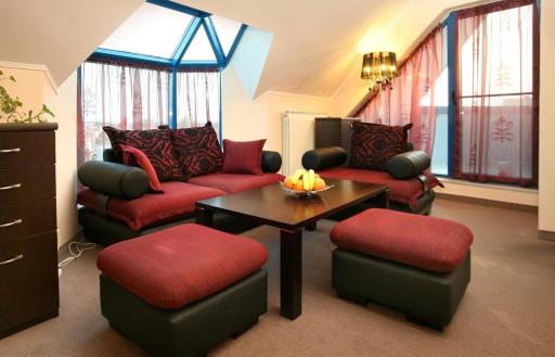 Riverside Family Hotel - Hizvo