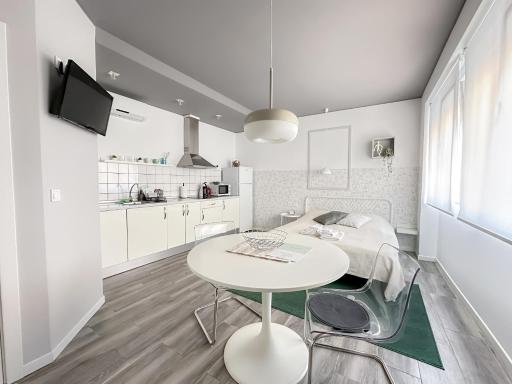 Budget Inn - Housity