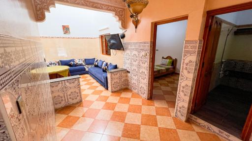 dar haut de gamme Et à un prix imaginaire Hostcom For families only - Housity