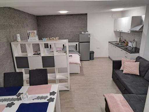 Freedom studio - Housity