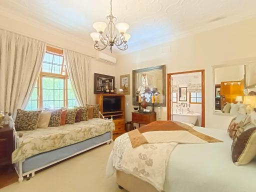 79 On Ridge - Housity