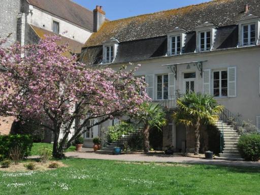 Le Prieuré Saint Agnan - Housity