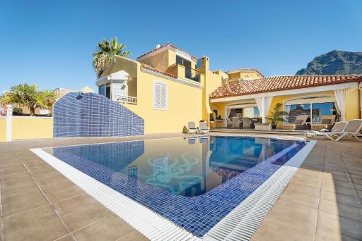 Villa Romano - Housity