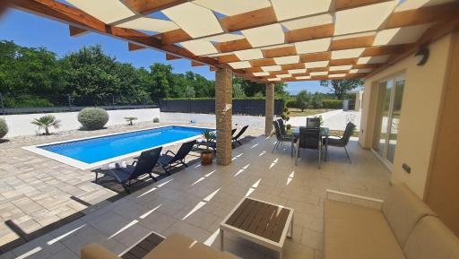 Happy House - Housity