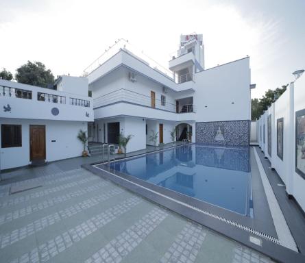 Paradise APK Farm House - Housity