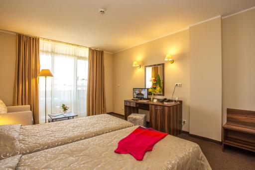 Hotel Laguna Park & Aqua Club - All Inclusive - Housity
