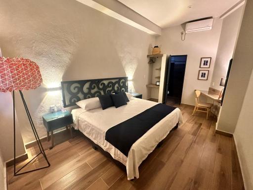 Centrico House - Housity