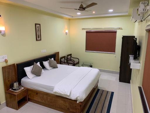 SAND CASTLE - Housity