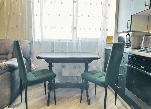 Затишні Апартаменти для Сімейного Відпочинку - Housity
