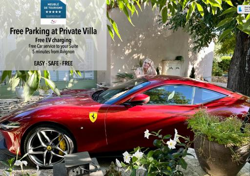 LES ANGES DELUXE AVIGNON - Suite Romantique Luxe - Free Parking and Jaguar Car Service - Housity
