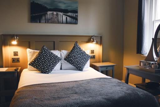 The Kings Arms - Housity
