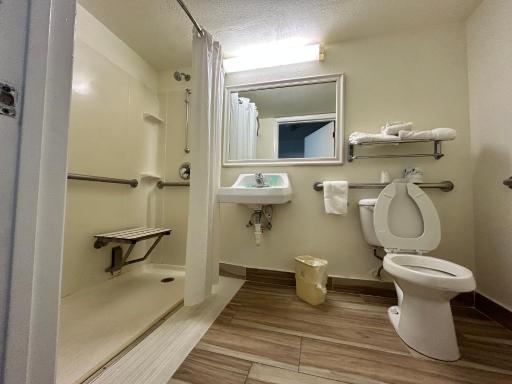 Monumental Movieland Hotel - Housity
