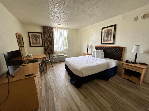 Monumental Movieland Hotel - Housity