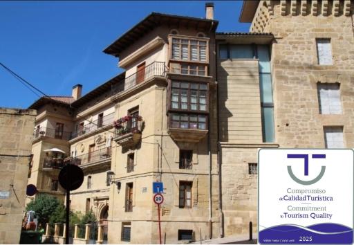 Apartamento Palacio de Las Sevillanas - Housity