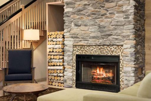 Country Inn & Suites by Radisson, Williamsburg Historic Area, VA - Housity