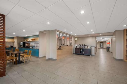 Country Inn & Suites by Radisson, Fredericksburg South I-95 , VA - Housity