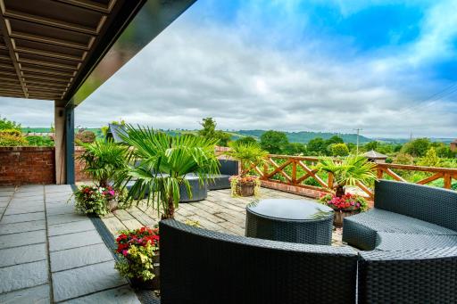 Ye Olde Punchbowl Country Inn & Gardens - Housity