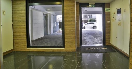 Bat Yam apartment - Housity