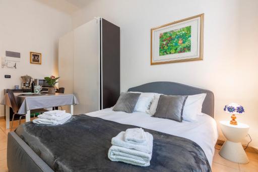 Deluxe studio Milano - Housity