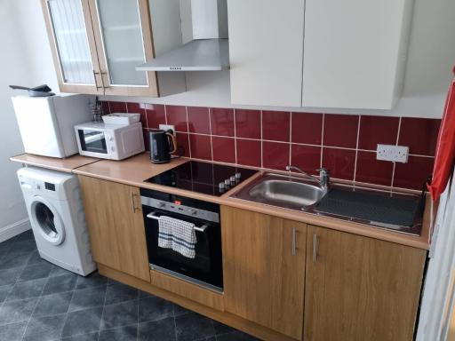 Anfield Apartments - Housity