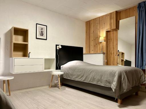 Simple room - Housity