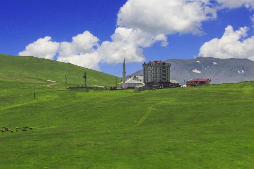 Hotel Kardelen - Housity