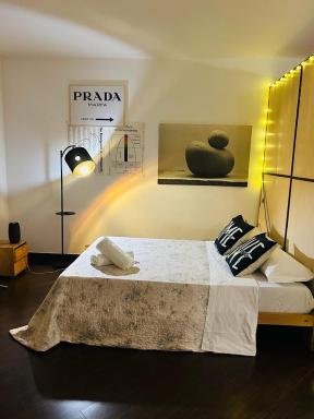 Prada Apartment - Housity